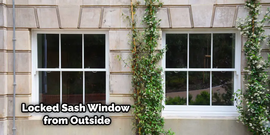 How to Open a Locked Sash Window from The Outside