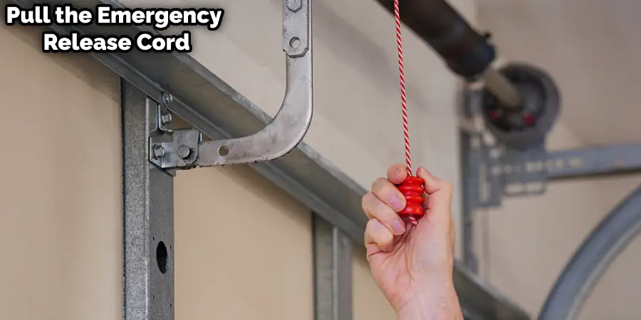 How to Lock a Garage Door Manually