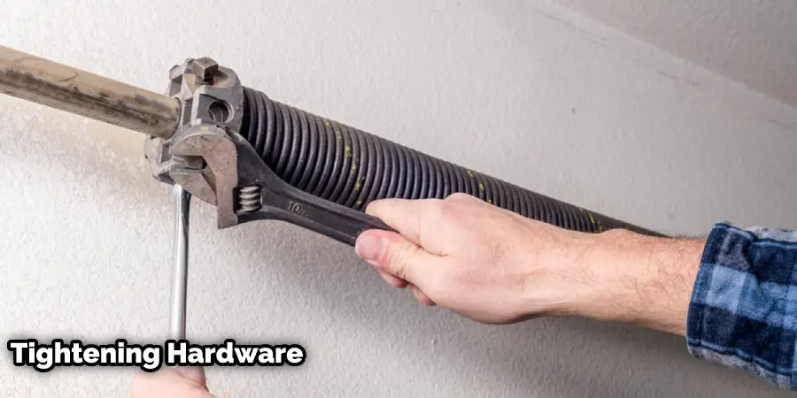 How to Lock a Garage Door Manually