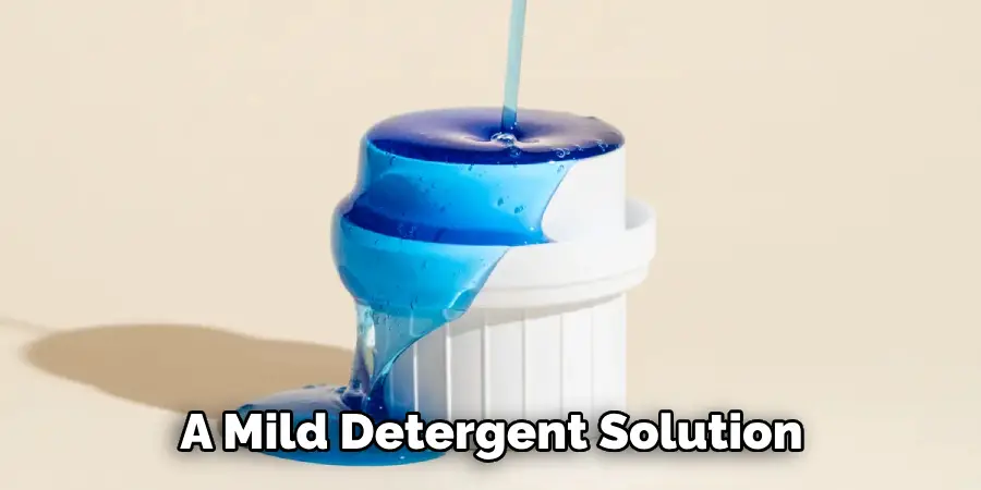 A Mild Detergent Solution