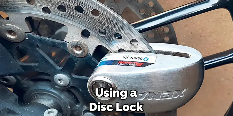 Using a Disc Lock