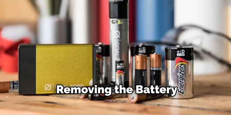 Removing the Battery