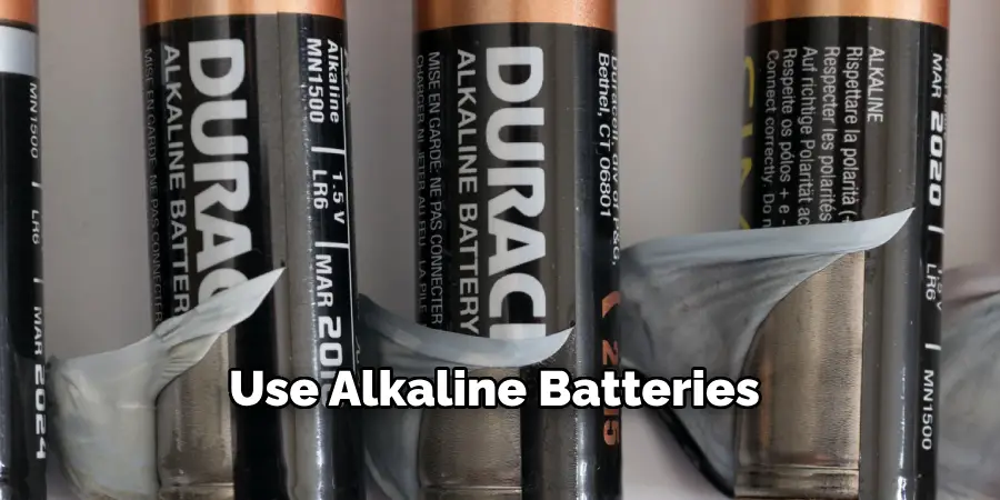 Use Alkaline Batteries