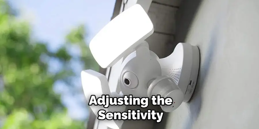Adjusting the
Sensitivity