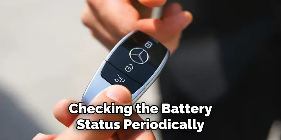 Checking the Battery Status Periodically