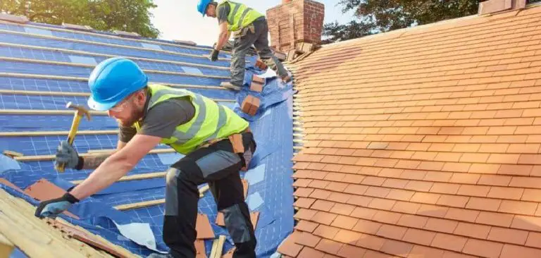 How to Secure Yourself on a Roof