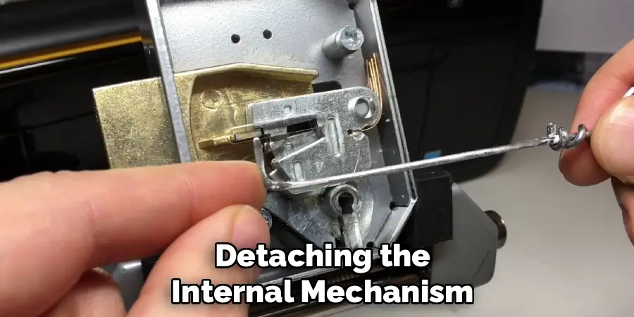 Detaching the
Internal Mechanism